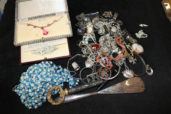 Mixed silver & other costume jewellery